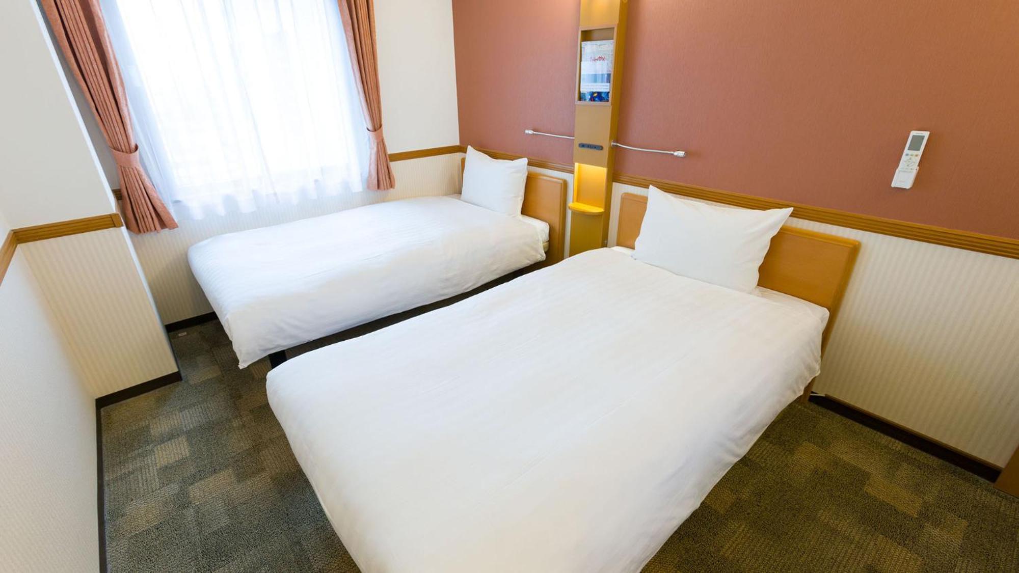 Toyoko Inn Osaka Namba Nishi Room photo