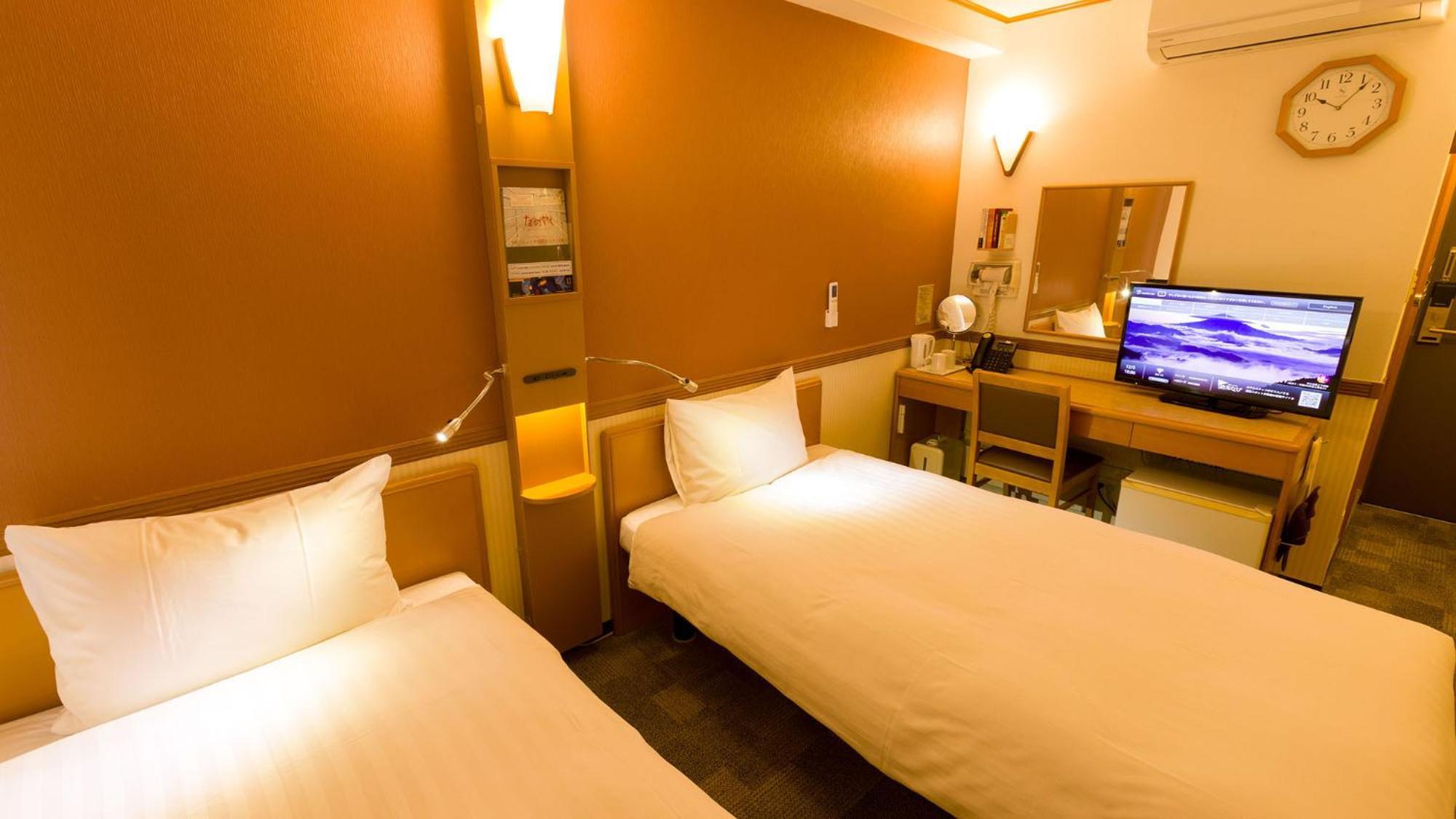 Toyoko Inn Osaka Namba Nishi Room photo